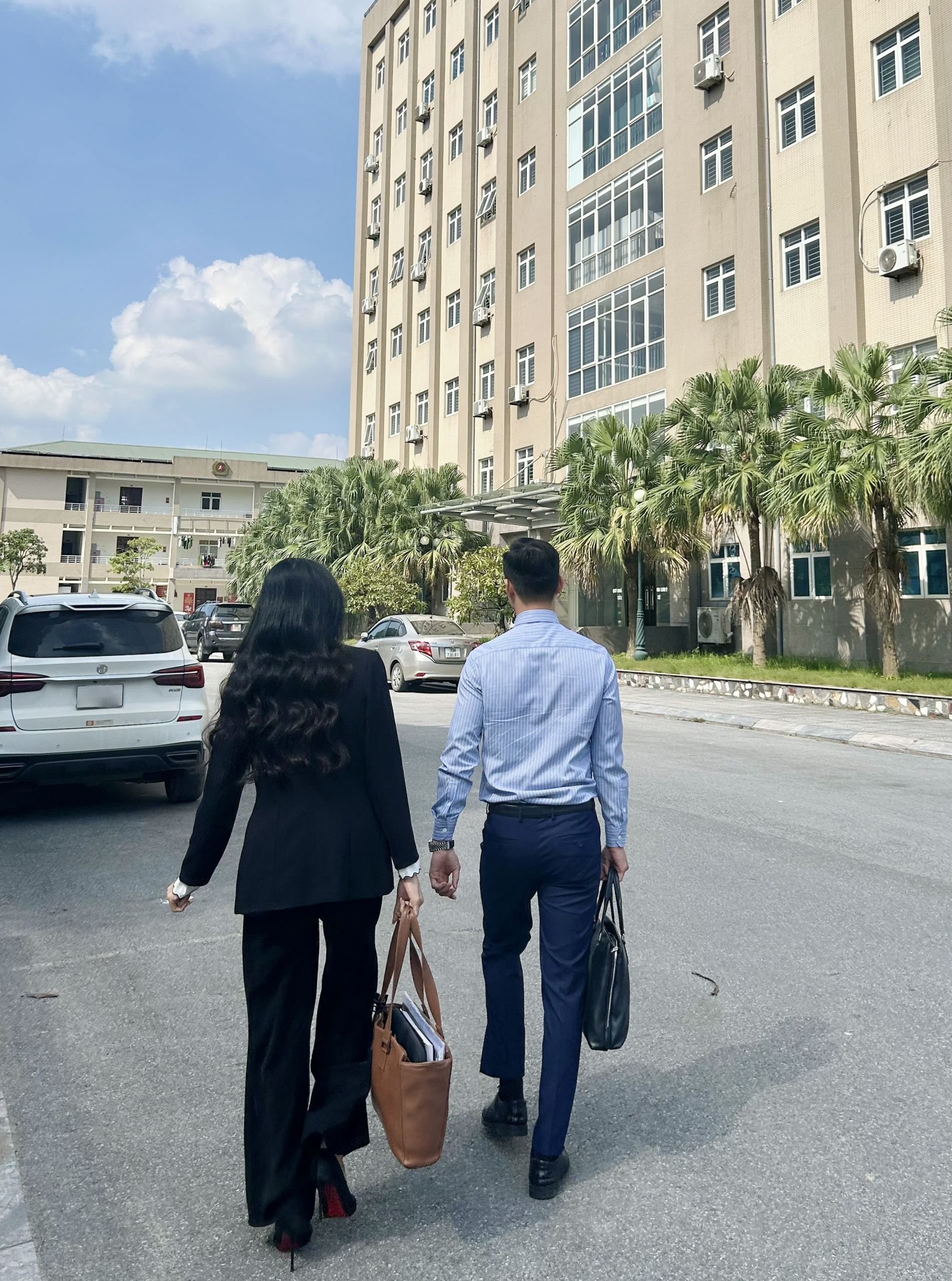 You are currently viewing THỦ TỤC ĐĂNG KÝ KẾT HÔN TẠI CƠ QUAN ĐẠI DIỆN VIỆT NAM Ở NƯỚC NGOÀI